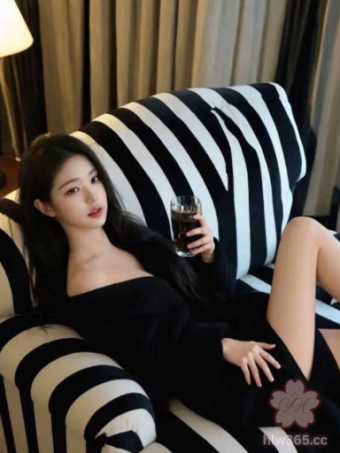 黑料选妃 高端外围 乌鲁木齐 气质美女 身材巨好胸大腰细 白白净净无纹身 编号:W250711WLMQ65 不满意可退款 安全又靠谱！ 3