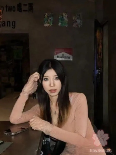 推特 气质博主 羊羊特工 最新付费门槛视频 啪啪私拍 各式情趣装齐上阵 整的女主狂叫爸爸！ 2