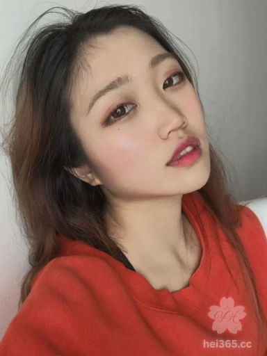 上海浦东大奶尤物骚母狗 张慧莲 喜欢裸聊和穿情趣衣 后入爆操私拍流出 大胆行径令人咋舌 1