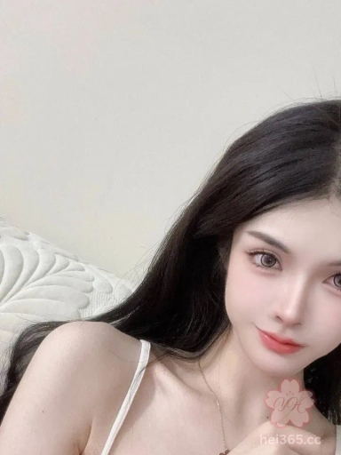 骚逼母狗炮友 黄丽娜 有男朋友是个龟男 性欲贼旺盛天天欲求不满在外边很多个炮友 男友也管不住！ 2