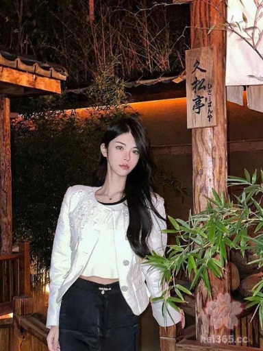 骚逼母狗炮友 黄丽娜 有男朋友是个龟男 性欲贼旺盛天天欲求不满在外边很多个炮友 男友也管不住！ 3
