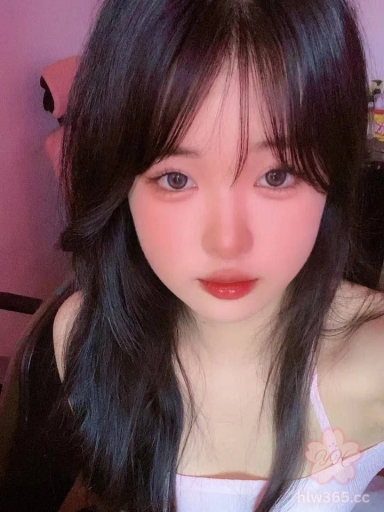 抖音几十万粉丝的小网红 私下是个精神小妹 给榜一大哥自拍自慰视频被流出！ 2