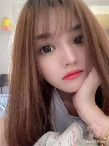 湖南长沙人妻 曾涛 喜欢婚后出轨 骗老公说旅游其实是出去被人操 绿帽老公还帮剃毛献情人！ 3