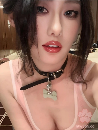 超骚大三学姐 酒店里各种黑丝骚丁制服 搔首弄姿 勾引大肉棒插入！ 3
