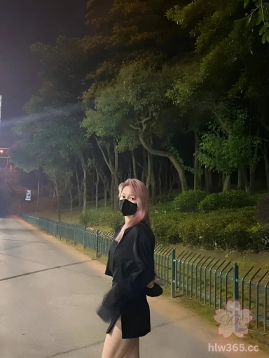 内蒙古赤峰01年研究生吴米淫荡视频泄密 清纯学霸变身夜场辣妹 丝袜撕开插小穴淫叫不断 1