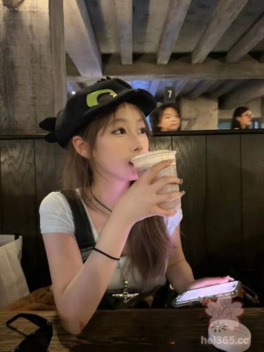常州才高考完的学生妹露脸猛搞 巨乳嫩逼一线天 爽爆淫荡无人能挡 勾引渣男操到翻天！ 2