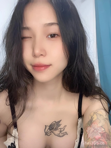 #纹身 #精神小妹  推特aelynnLee 极品高颜值 1