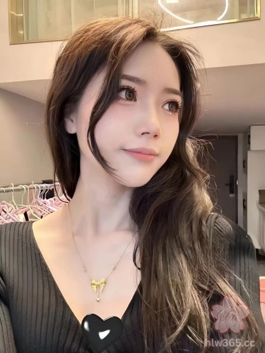【小仙女说想见面得先掏钱 还以为是什么高端货 结果300块就操到了 事后还乖乖叫爸爸！】 约小仙女的门槛越来越高了，人还没叫出来呢，就说化妆也要成本的。结果最后花300块拿下，仙女还表演了个变脸，拿了钱就直接叫爸爸？ 1