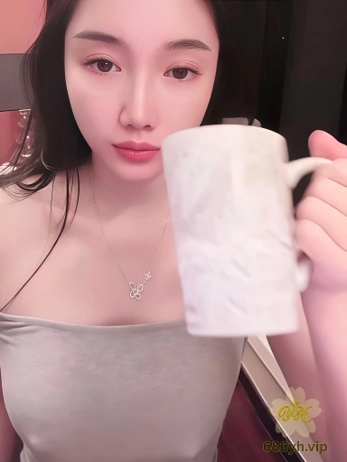 抖音美女网红 starrysky 大尺度真空直播录屏流出 葡萄挺立露点擦边 这流量也是给她玩明白了 2
