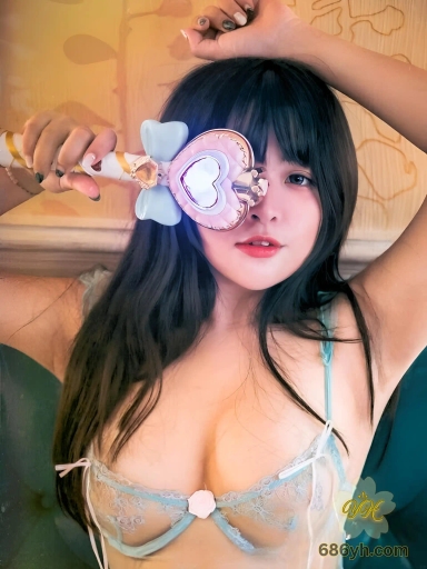 台湾F罩杯肉弹娘为了直播冲人气 勇敢秀出自己的巨乳 丰满圆润让人血脉喷张！ 2