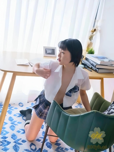 追了很久的女神把她调成我的形状！ 2