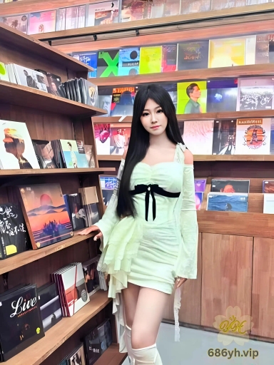 好你个李鑫楠，这么快就爽上了，你好姐妹我还只能扣呢！ 1