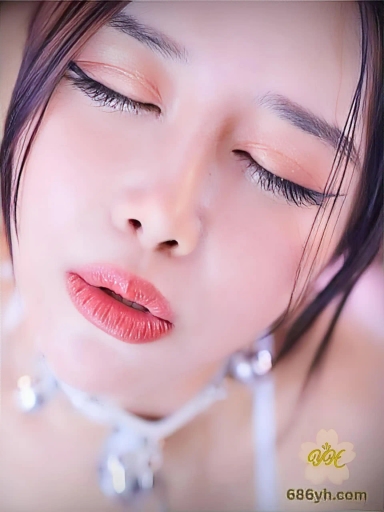 ASMR 小恩雅 帮亲爱的主人好好放松 大尺度露点诱惑配合完美声线为您助眠！ 1