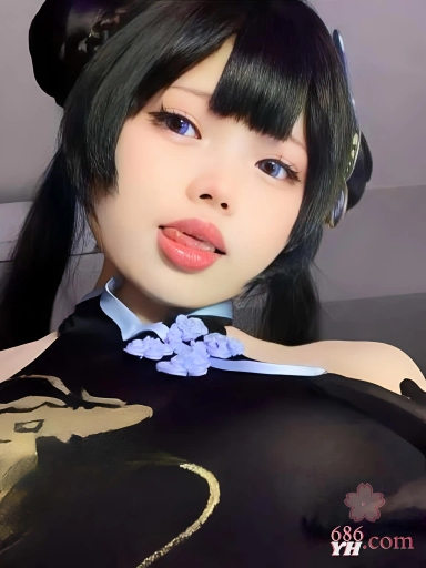 推特小萝莉反差少女 小瑶幺幺 送出大尺度旗袍黑丝福利 童颜巨乳极具诱惑！ 1