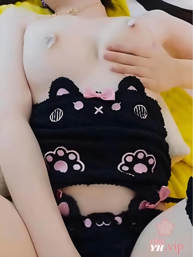 秀人网模特 白鹿lulu 福利视频流出 反差女神乘骑自慰 翘臀狂甩诱惑拉满 3