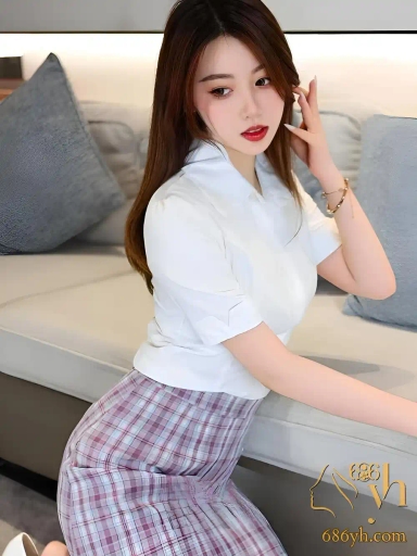 秀人网超美新人模特 小嘉敏 首套私拍作品 超高清纯颜值 丝袜大长腿绝顶身材 色情满满 3