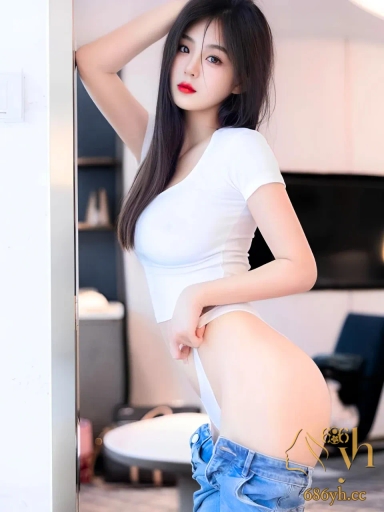 秀人网清纯新人 周周不吃香菜 大尺度福利流出 揉捏奶白丰乳抚摸极品骚穴 道具自慰淫叫连连！ 2