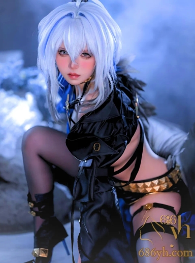 高颜值二次元福利姬 阿薰kaOri 最新写真福利 完美复刻鸣潮嘉贝莉娜 感受女神欲火的灼烧！ 3
