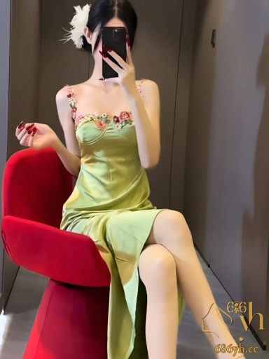抖音百万网红 猫梨梨 最全合集流出 顶级美女骚舞扭臀勾引 白丝玉足足交撸管 私密部位擦边若隐若现！ 2