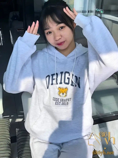 江苏常州00后 王妍妍 欲求不满 豪乳翘臀女上骑乘 骚叫声浪到骨子里了 1