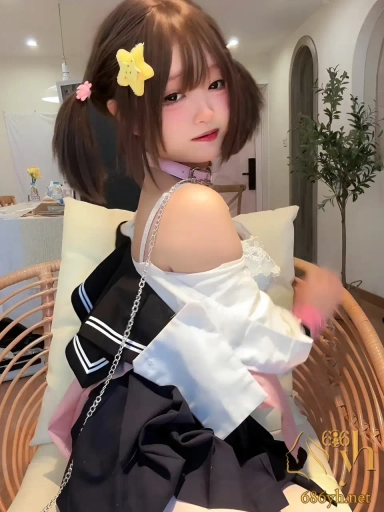 萝莉福利姬 神沢永莉 大尺度写真流出 双马尾JK少女被学姐调教 露淫纹扮淫犬狗链一拽乖巧脱衣 美乳嫩穴诱惑十足！ 1