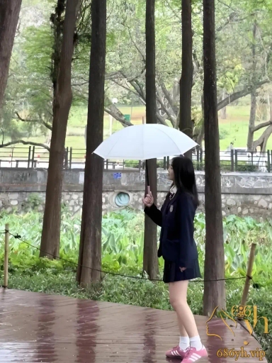 独家爆料 辽宁省大连市王鑫雨 被男友偷情视频狠遭曝光 露脸口交浓精射脸 反差母狗骚劲拉满！ 3