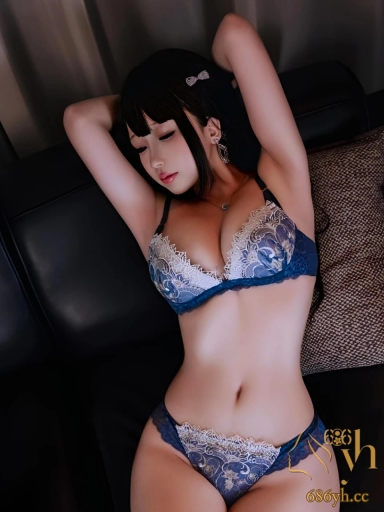国产福利姬 日奈娇 cos私拍流出 OL女郎巨乳翘臀尽收眼底 粉嫩骚穴若隐若现挑逗拉满！ 1