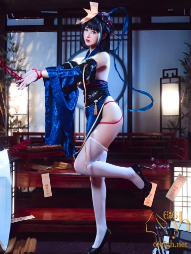 抖音微博网红【羽生三未】极品福利姬 大尺度定制 Cosplay 碧蓝航行 华甲小僵尸 丰乳肥臀极品尤物网红女神！ 2