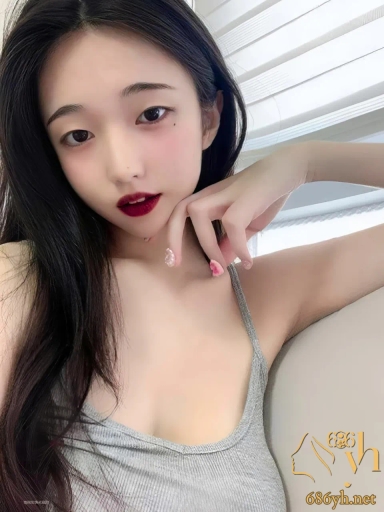 韩国前女子演唱组合MOMOLAND成员 巨乳00后模特李姸雨 挑战大胆写真 露点自摸超诱人 2