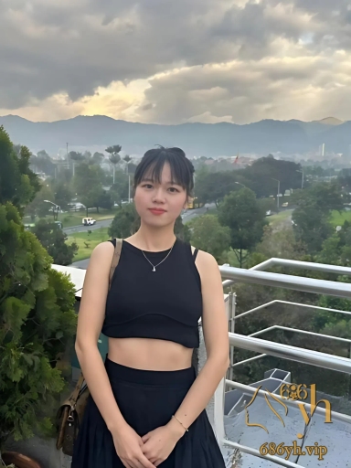 大一萌妹 张雨晴 遭前男友曝光性爱私拍 视频裸聊洗澡展露酥胸肥鲍 口交中出反差本性暴露 1