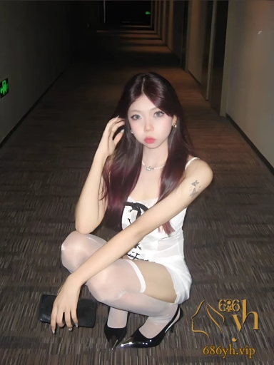 抖音御姐系网红约炮自拍 销魂口交服侍肉棒 对镜后入美脸潮红扭曲 1