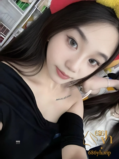 3重庆反差婊 杨梓窈 和男友做爱视频 透着成熟优雅韵味的骚女友床功了得 3