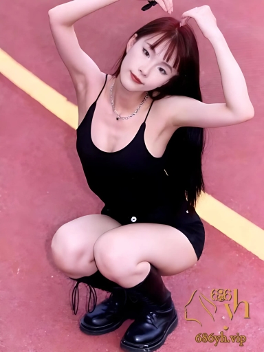 山东济宁人妻 张忠艳 私密视频外泄 身穿各种制服侍奉肉棒 多姿势抽插沦为胯下奴隶 1