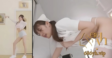 PMV混剪LO娘社会摇疯狂骑乘榨精 纯欲脸蛋扭得又浪又骚 画面劲爆！ 3