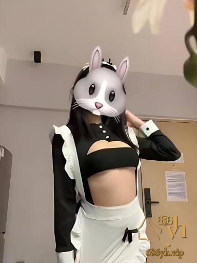 美乳网红 鱼呼呼 定制福利合集 裸舞诱人展露酮体 全身赤裸散发淫欲气息 3