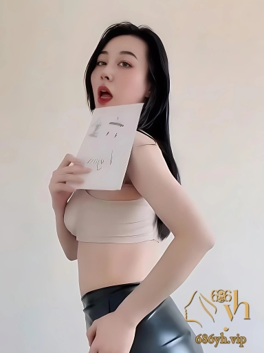 推特女神 六金 最新裸舞合集 扭腰抖胸化身神乳舞姬 浑圆翘臀撩人心弦！ 3