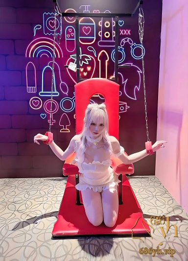 超高颜值模特与约炮大神私拍露脸视频曝光  深喉口爆 站立打桩后入 狂操到腿软！ 2