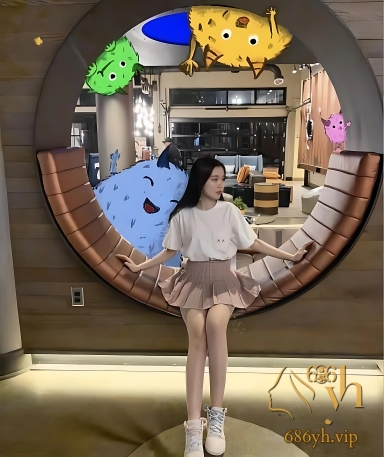 反差大二学妹性爱自拍流出 跪床口交沦为玩物 主动撅臀对镜后入 骚到骨子里！ 1