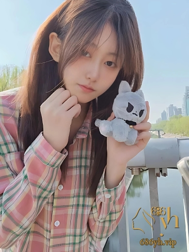 广东大学生 佟红杏 偷做金主情妇 露脸埃操拍淫片 戴狗链骑乘骚爆 3