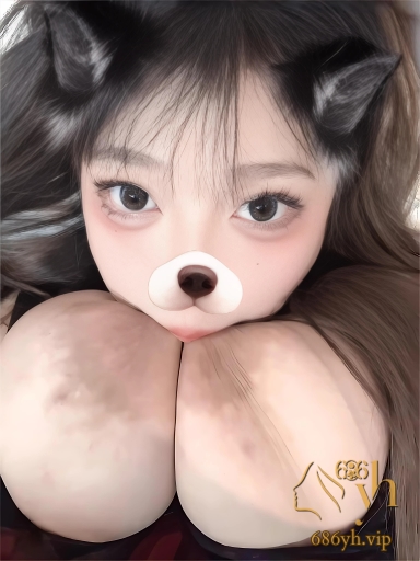 巨乳女主播 夏笙不吃花生 会员私密视频 自慰发骚揉奶挑逗 口交肉棒媚眼迷离 1