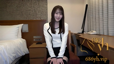 日本FC2素人系列 丰满尤物下海沦为性奴 露脸狂吞龙根 被无套打桩玩坏酮体！ 1