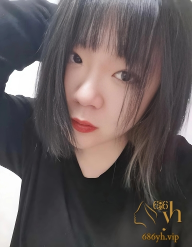 辽宁沈阳人妻 沈月明 与老公做爱私拍 丰满肉体被肆意玩弄 先含后插媚态十足！ 3