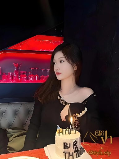小米汽车销售 陈嘉奕 卖车送逼第二弹 贫乳娇躯侍奉金主 花样挨操博取业绩！ 1
