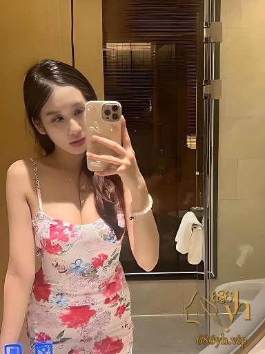 巨乳模特性爱视频 被前任曝光 玉足玩屌淫荡风骚 主动撅臀被爆操 淫叫声超诱人！ 3