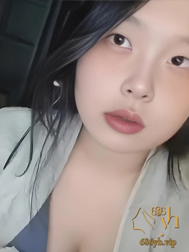 天津某职业大学女大 与金主网调视频 假屌猛插骚穴 淫水狂流抽搐高潮！ 3