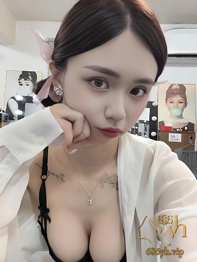 网红纹身妹 我有KK 性爱视频 主动骑乘榨干男友 天然巨乳晃的人眼花缭乱！ 2