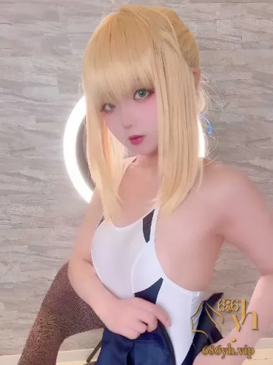 二次元女神 ChuChu 福利自拍 化身Saber性杯换装战争 性感美乳晃动发骚 3