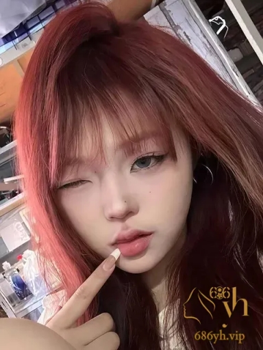 山东工艺美院骚女 郑家乐 教学楼偷含金主肉棒 穿紫丝撅臀被后入猛干 1