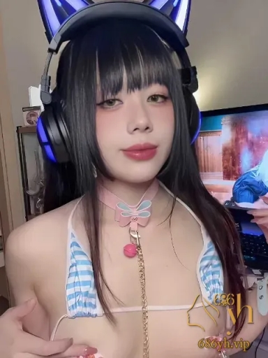 高颜值福利姬 九言 比基尼自慰福利 猫耳白丝握着假屌 高潮腰肢直发颤！ 2