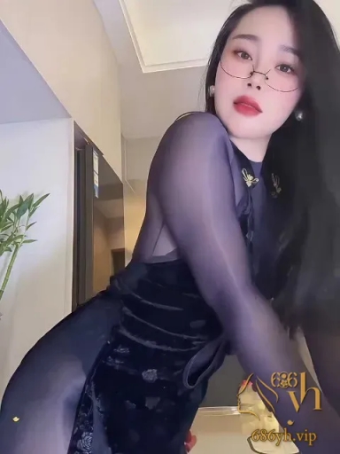 快手高颜值熟女 雅茹 最新福利视频流出 性感肥臀骑乘道具自慰 丝袜诱惑风骚无比 1